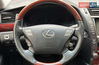 Седан Lexus LS 2007 в 