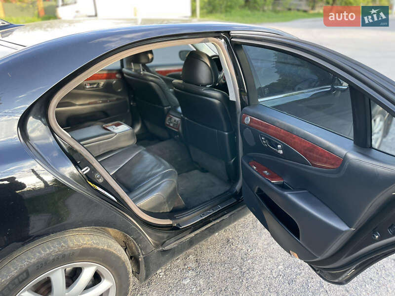 Седан Lexus LS 2007 в Вінниці