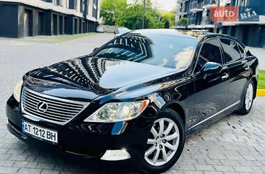 Седан Lexus LS 2008 в Ровно