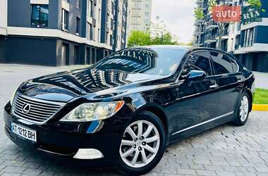 Седан Lexus LS 2008 в Ровно