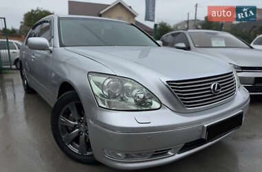 Седан Lexus LS 2003 в 