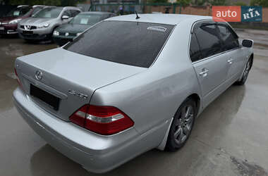 Седан Lexus LS 2003 в 