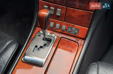 Седан Lexus LS 2003 в 