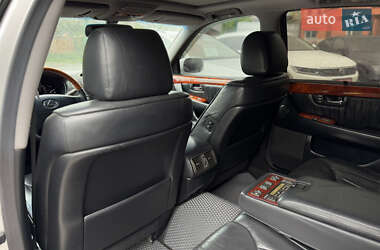Седан Lexus LS 2003 в 