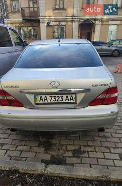 Седан Lexus LS 2006 в 