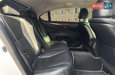 Седан Lexus LS 2008 в 