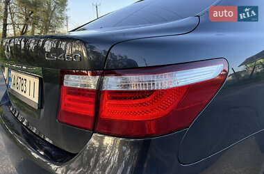 Седан Lexus LS 2008 в 