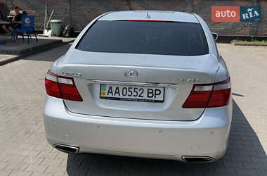 Седан Lexus LS 2007 в 
