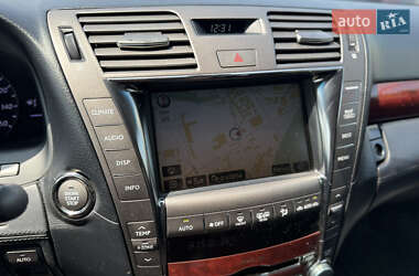 Седан Lexus LS 2007 в 
