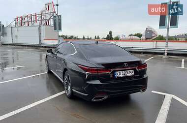 Седан Lexus LS 2018 в 
