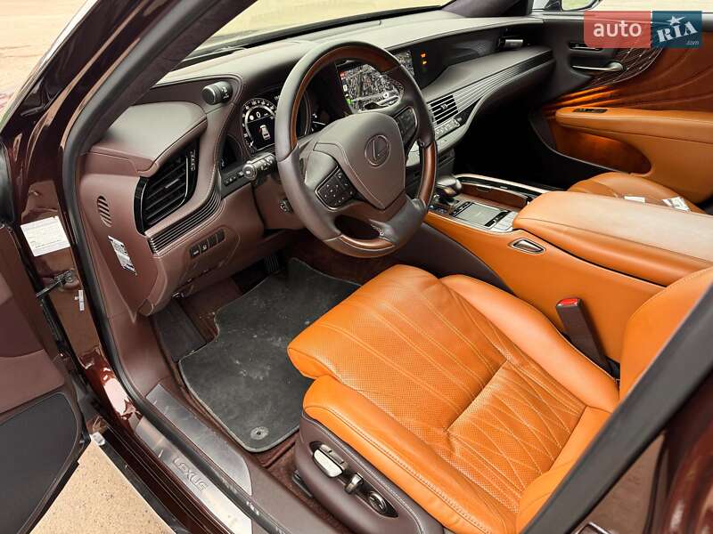 Седан Lexus LS 2018 в Львове фото 29 Седан Lexus LS 2018 в Львове