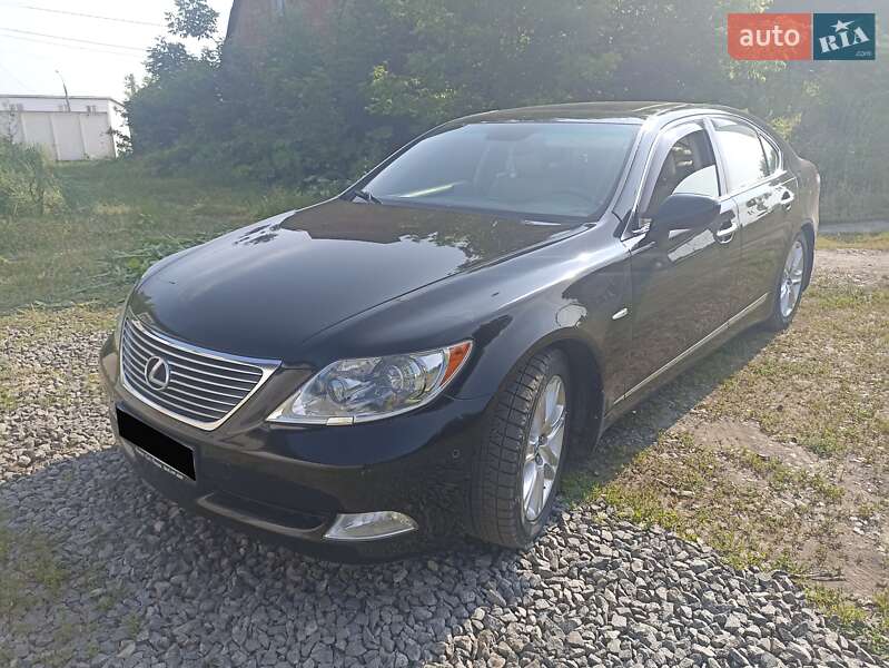 Lexus LS 2007