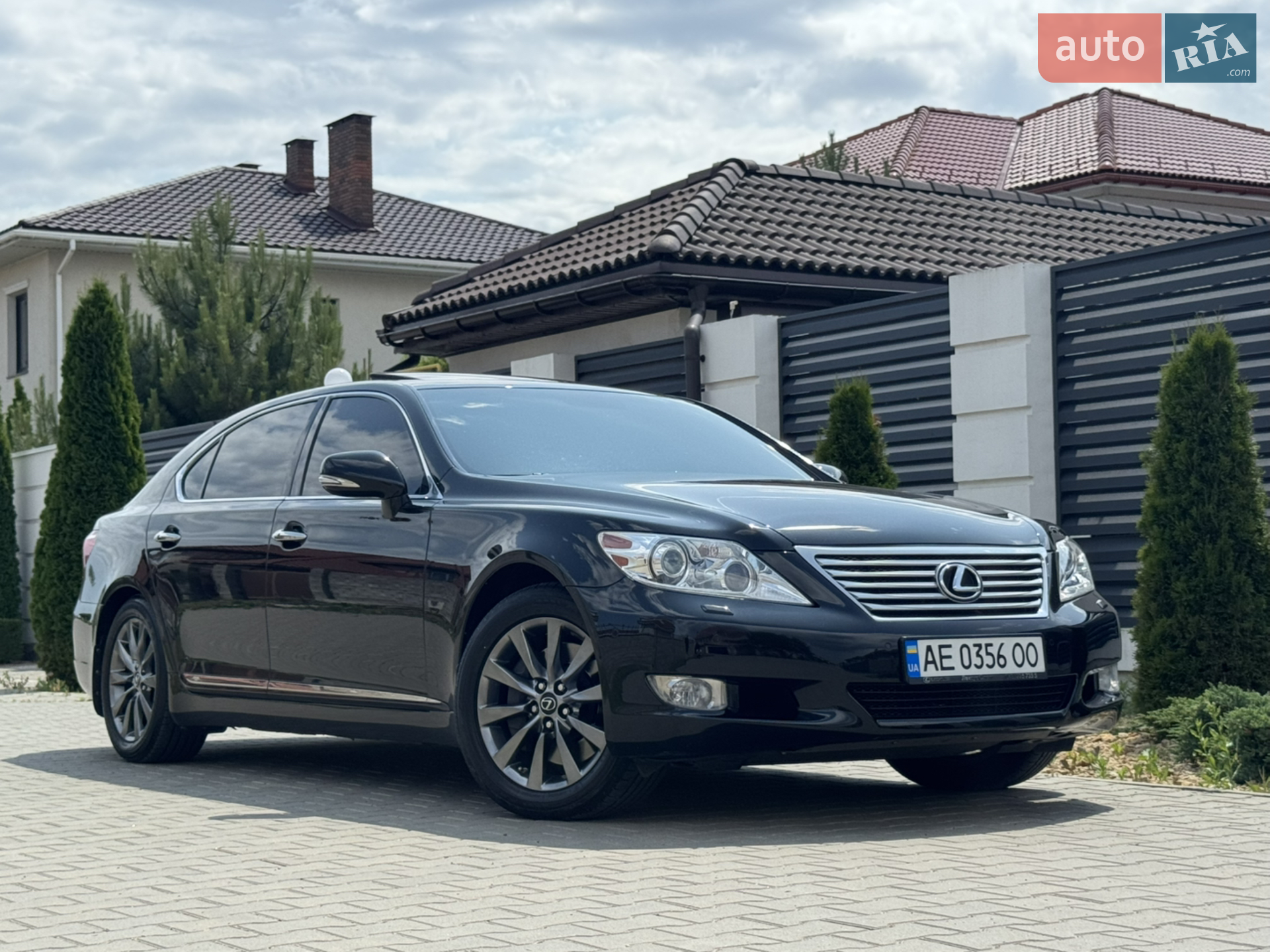 2011 Lexus LS - мініатюра 39