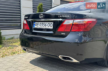 Седан Lexus LS 2011 в Одесі