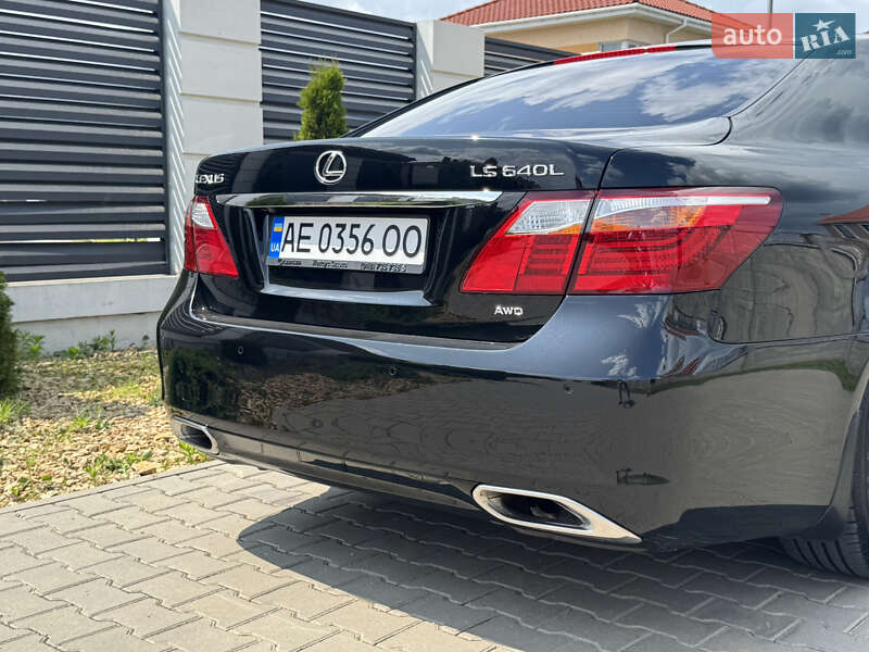 Седан Lexus LS 2011 в Одесі фото 55 Седан Lexus LS 2011 в Одесі