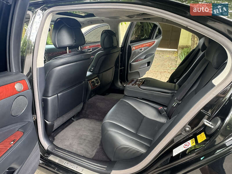 Седан Lexus LS 2011 в Одесі фото 83 Седан Lexus LS 2011 в Одесі