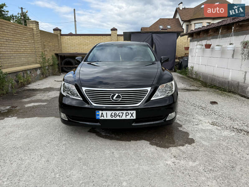 Седан Lexus LS 2007 в 