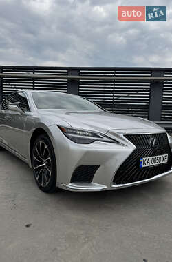Седан Lexus LS 2021 в Киеве