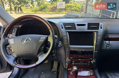 Седан Lexus LS 2007 в 
