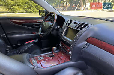 Седан Lexus LS 2007 в 