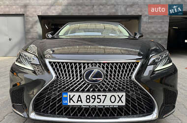 Седан Lexus LS 2018 в 