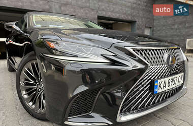 Седан Lexus LS 2018 в 