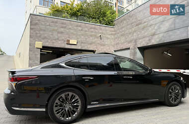 Седан Lexus LS 2018 в 