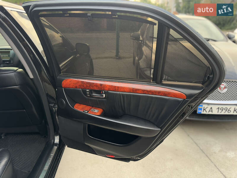 Седан Lexus LS 2005 в Бердичеве