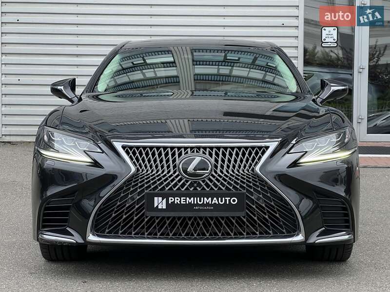 Седан Lexus LS 2018 в Киеве
