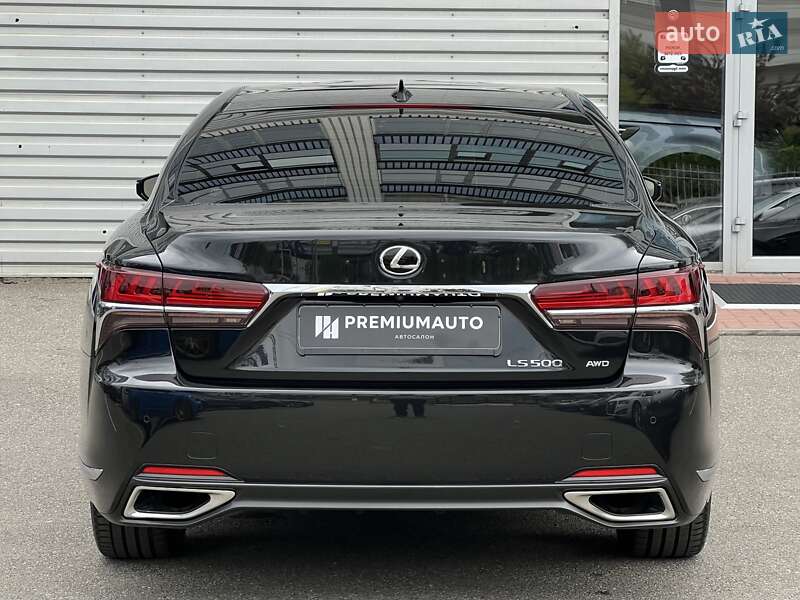 Седан Lexus LS 2018 в Киеве