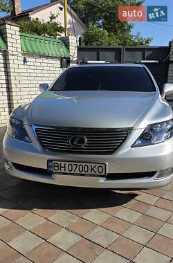 Седан Lexus LS 2007 в Одесі