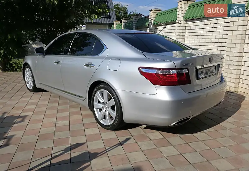 Lexus LS 2007