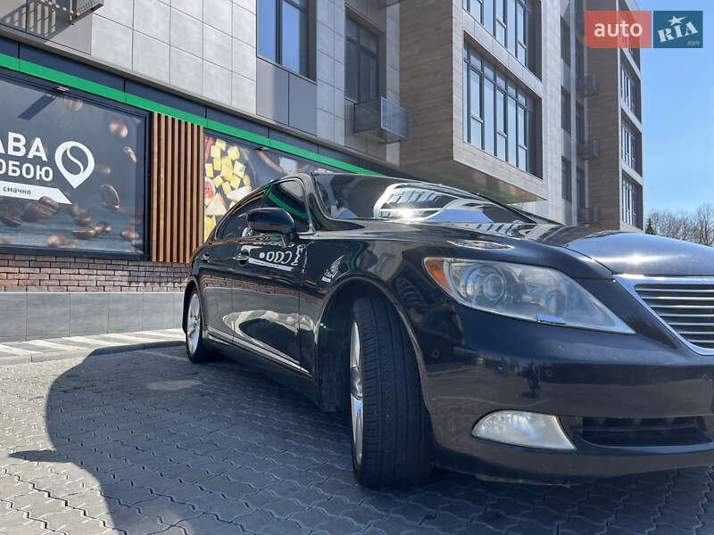 Lexus LS 2008