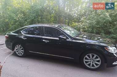 Седан Lexus LS 2006 в 