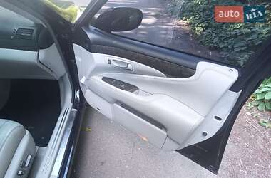 Седан Lexus LS 2006 в 