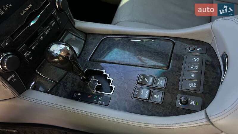Седан Lexus LS 2007 в Львове фото 18 Седан Lexus LS 2007 в Львове