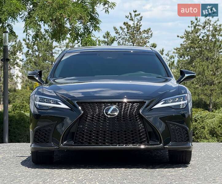 Седан Lexus LS 2022 в Киеве
