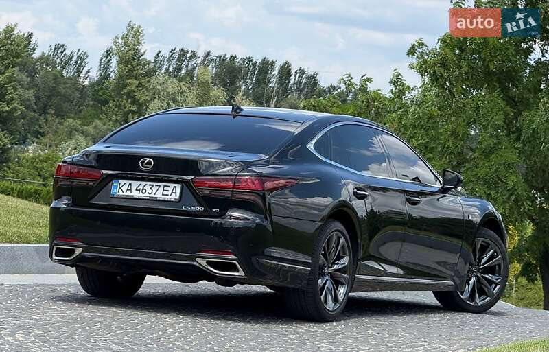 Седан Lexus LS 2022 в Киеве