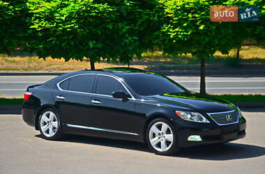 Седан Lexus LS 2009 в Дніпрі