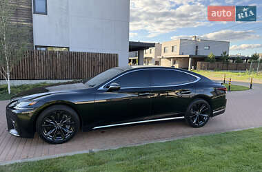 Седан Lexus LS 2018 в 