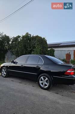Седан Lexus LS 2004 в 