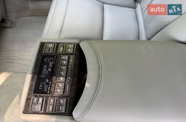 Седан Lexus LS 2011 в 