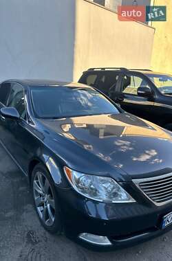 Седан Lexus LS 2007 в Киеве