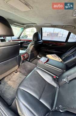 Седан Lexus LS 2007 в 