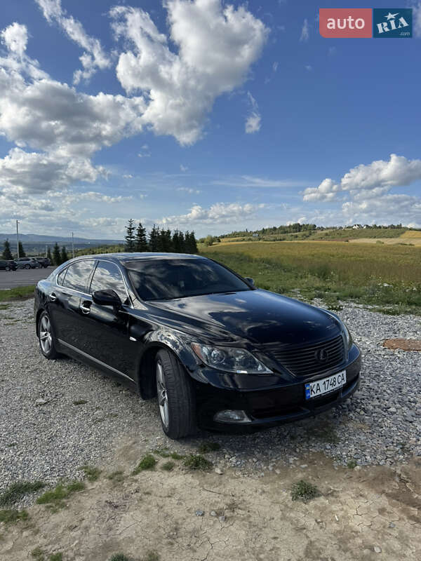 Lexus LS 2007