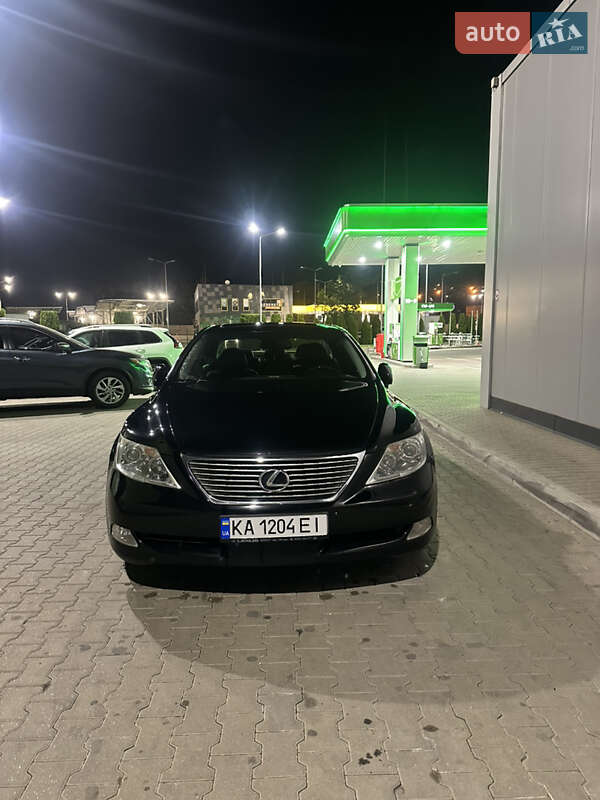 Lexus LS 2008