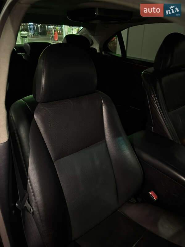 Седан Lexus LS 2008 в Киеве