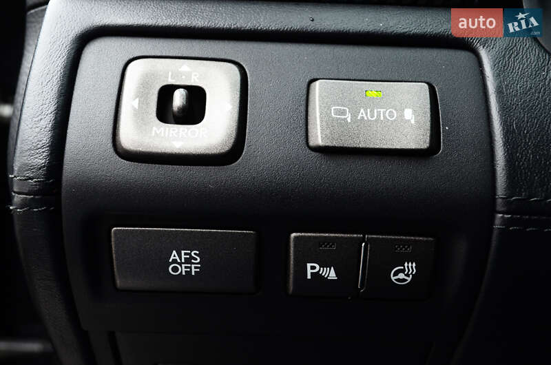 Седан Lexus LS 2007 в Киеве