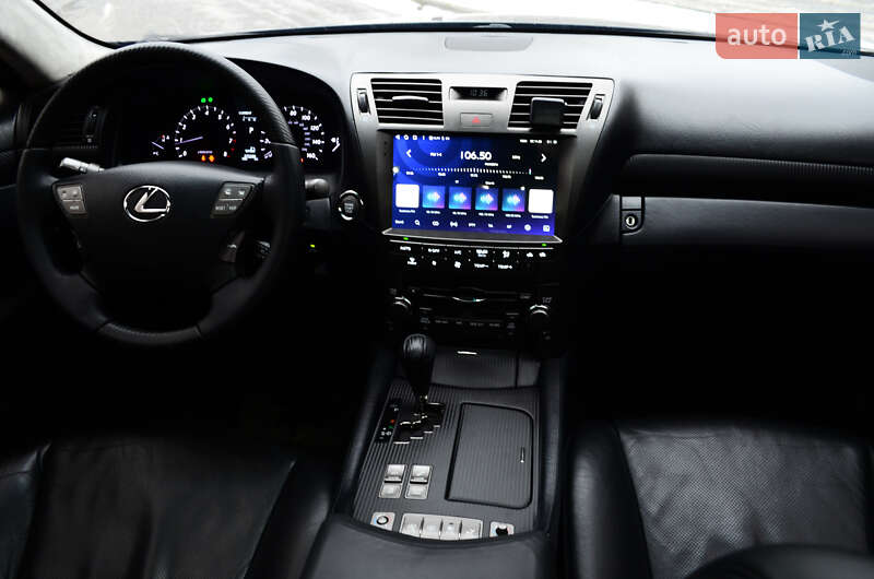 Седан Lexus LS 2007 в Киеве