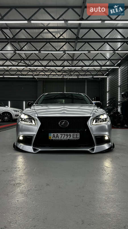 Седан Lexus LS 2007 в Киеве